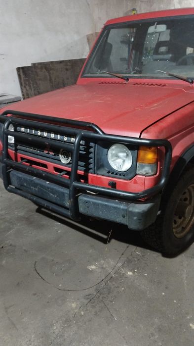 Mitsubishi Pajero 1 Sport