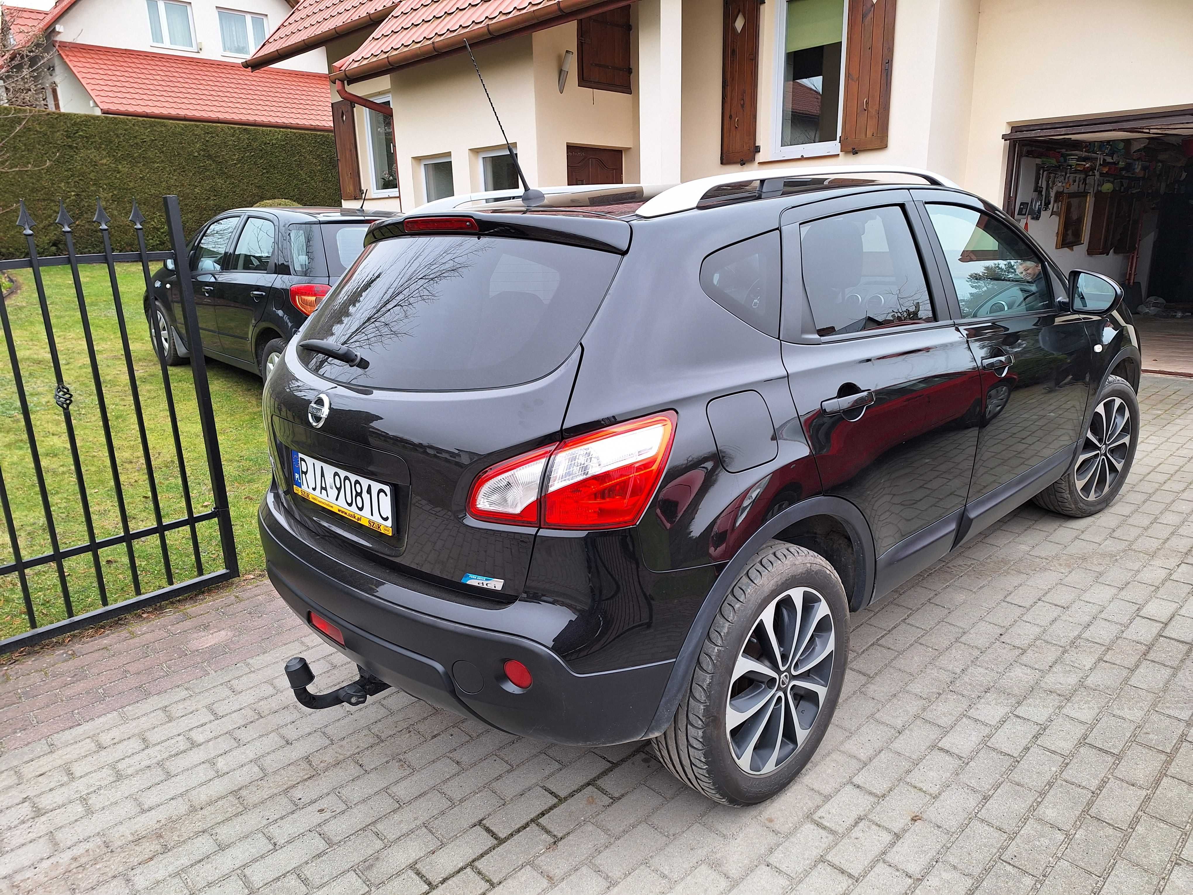 Nissan Qashqai 131km Panorama ,Kamera ,Bluetooth, Navi