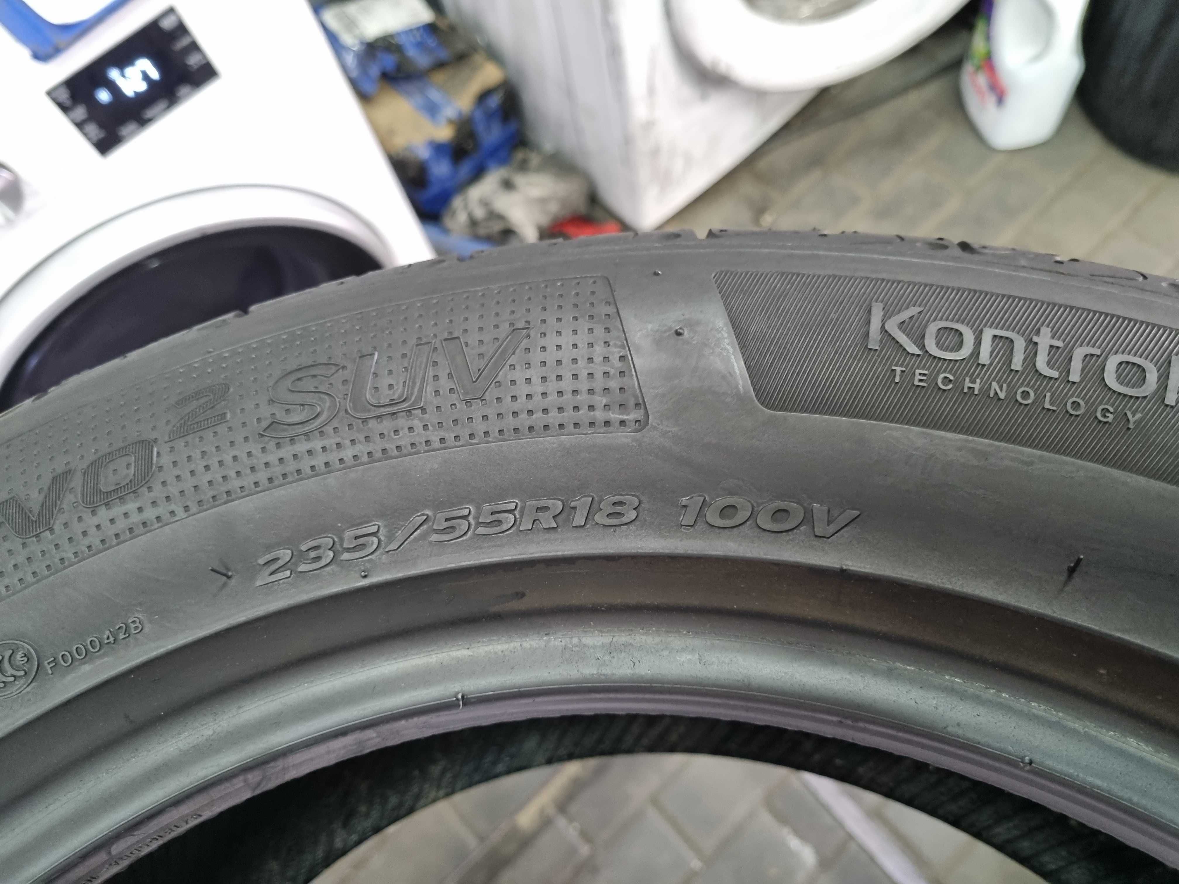 235/55/18 100V Hankook Ventus S1evo2 SUV seal D.4117