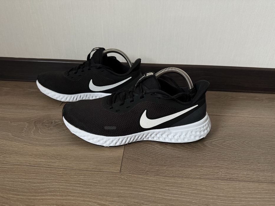 Кросівки Nike 43 розмір