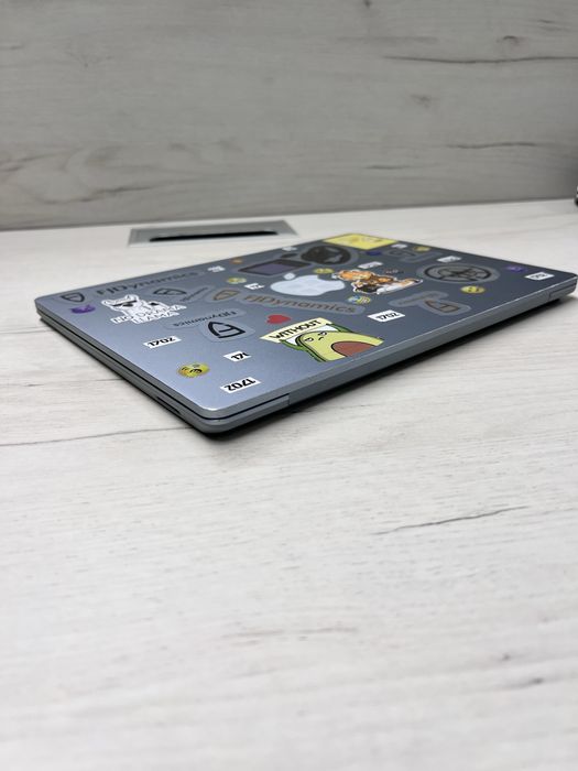 Microsoft Surface Laptop Go i5-1035G1 8gb 128GB SSD