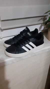 Buty sportowe Adidas