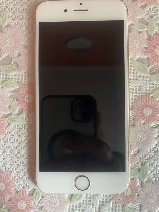 Айфон 6 S  Gold б/у