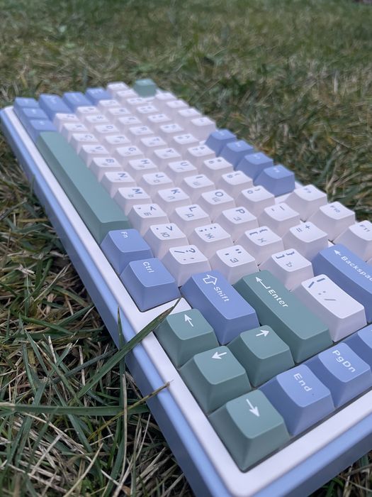 Механічна aula f75 з кирилицею легкий хід клавіш