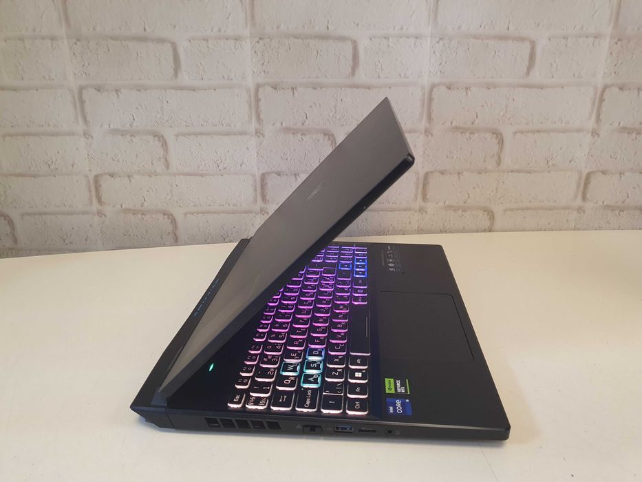 Игровой Монстр Predator Helios Neo∎i9-13900HX∎32GB∎165ГЦ∎1TB∎RTX 4070