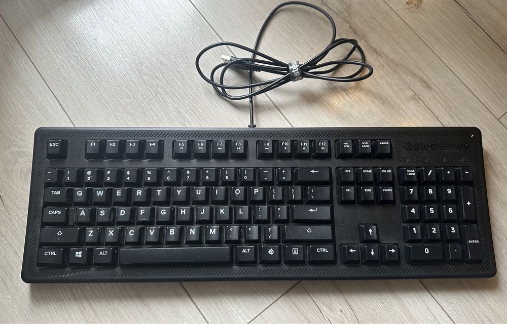 Klawiatura steelseries apex 100 keyboard