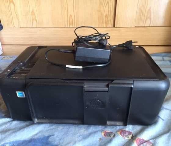 Ofereço Impressora HP Deskjet F2492
