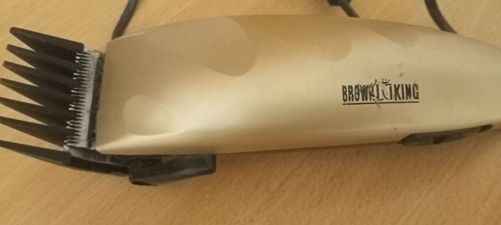 Машинка для стрижки волос