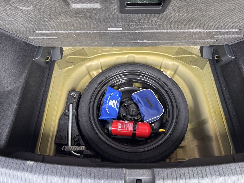 T-Roc “od Prawnika” 1.5 Benz. (150) salon pol/automat/cena 78.000