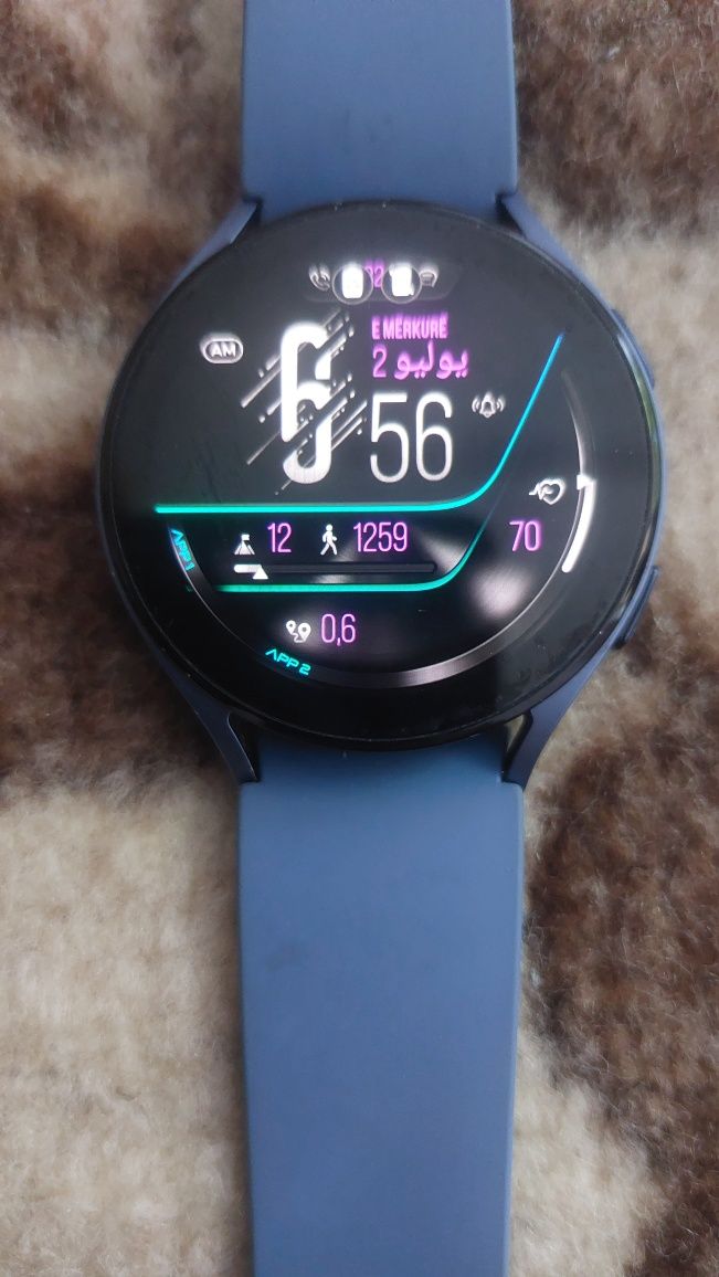 Часы samsung wotch 5 (44) ml продам в идеальном состоянии
Смарт годинн