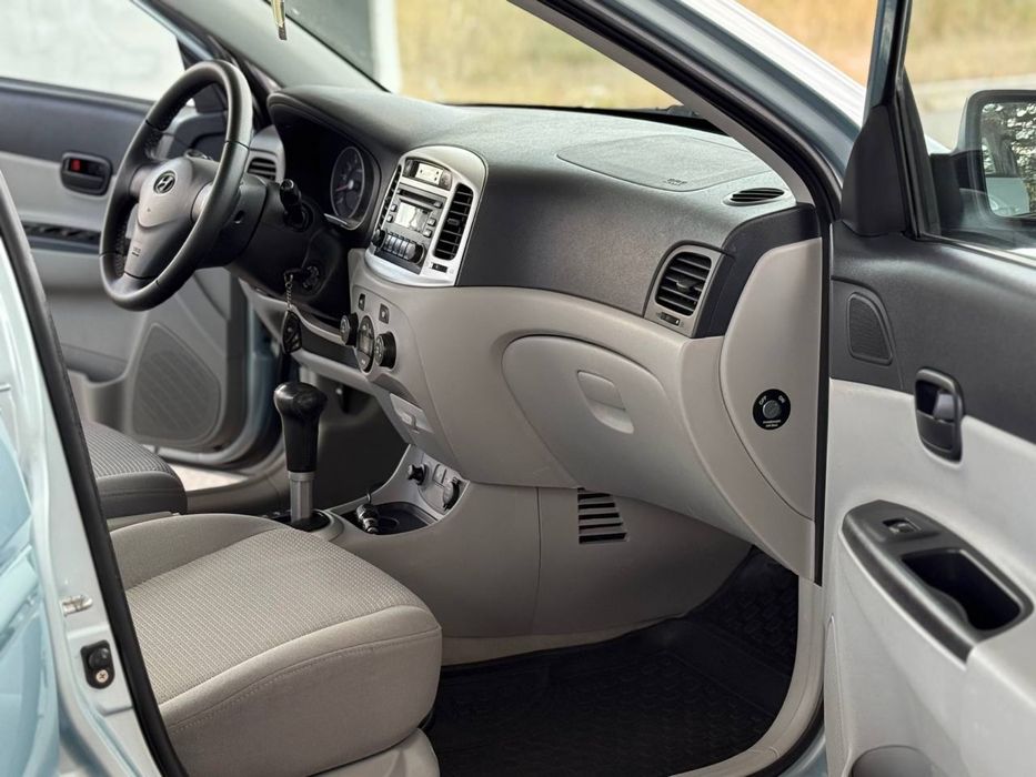 Hyundai Accent 1.6 Автомат