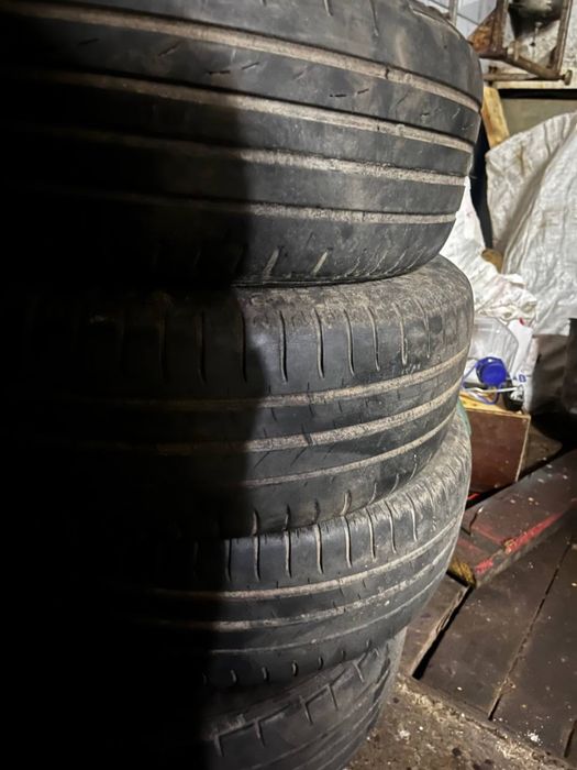 Продам літню гуму р15