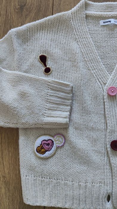 Sweterek rozpinany naszywki swietny stan