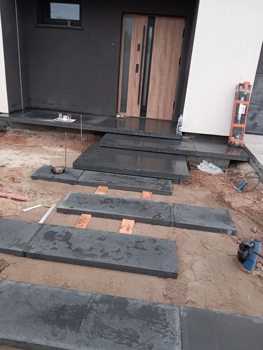 Układanie kostki brukowej, płyt wielko gabarytowych, płyt gresowych