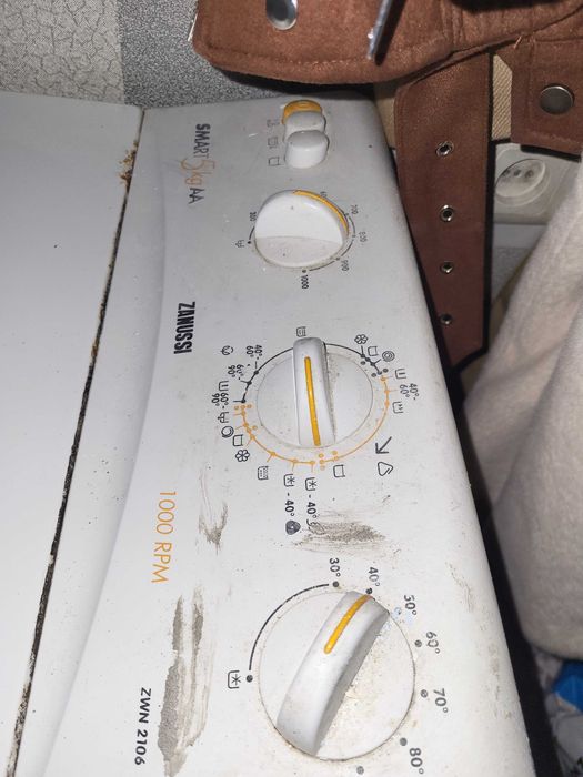 Пральна машина Zanussi 5 кг, вертикальне завантаження Занусі