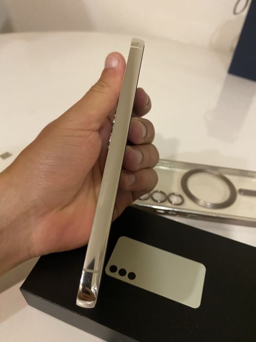 Samsung S23 8/256 Офіційний Ідеальний