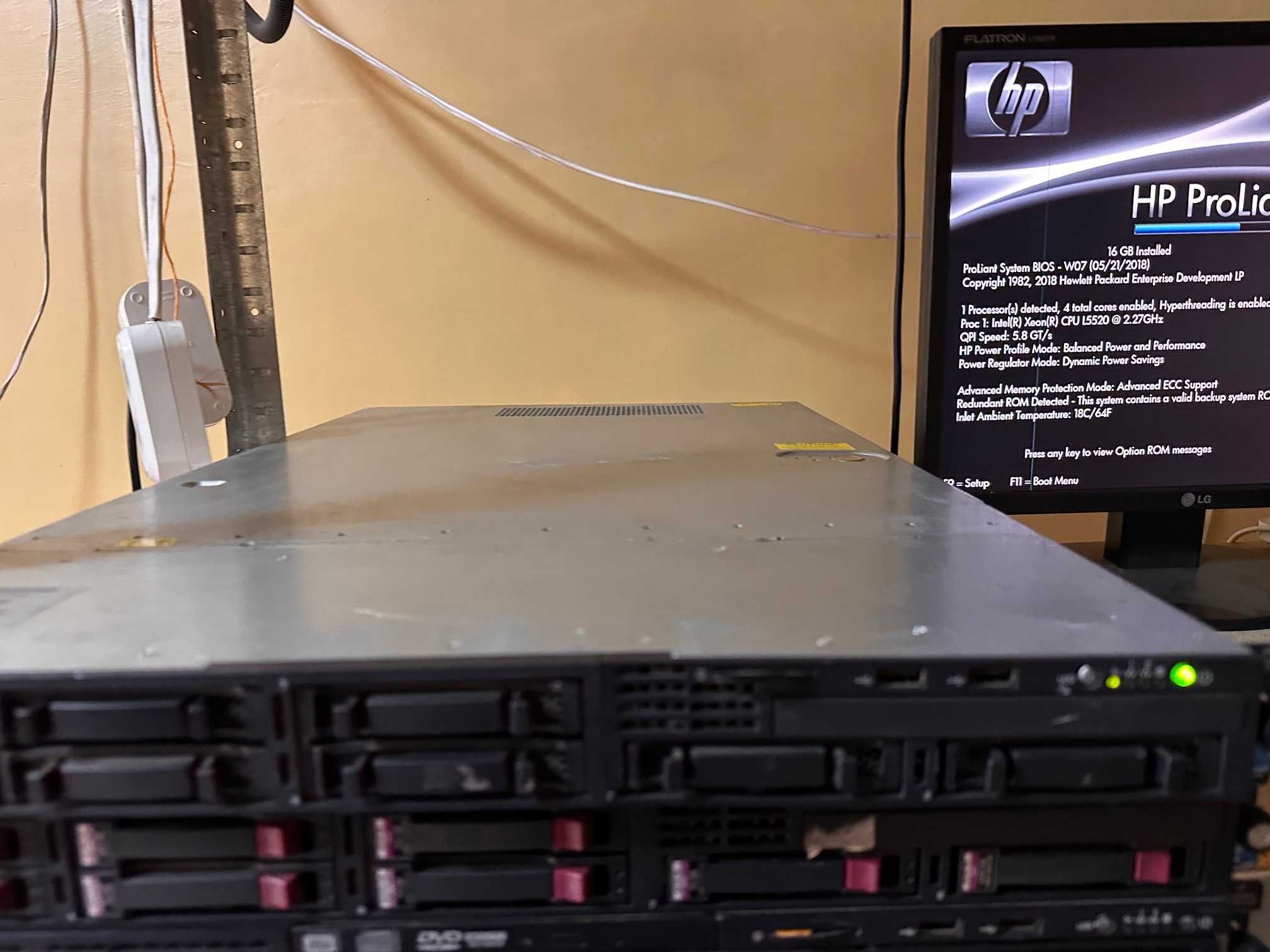 Сервер HP Proliant DL320 G6