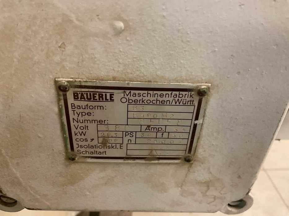 Wielopiła piła Bauerle B180m2   szerokość gąsiennicy pracy 250MM