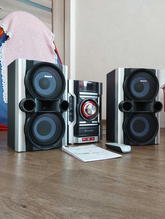 Мощный 440 Вт муз центр Sony ( Блютуз / AUX / Тюнер ) Сони Соні