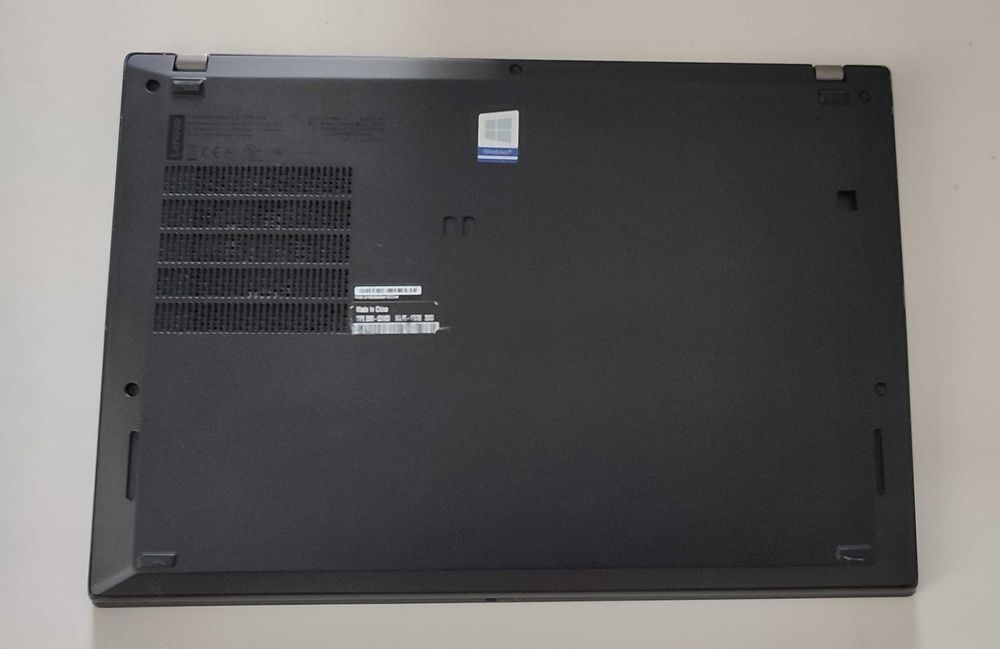 LENOVO ThinkPad T490s i7-8565U 16GB RAM 256GB 14FHD WIFI 4G WIN 11 PRO