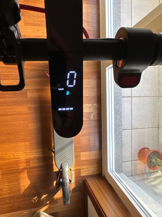 Mi Electric Scooter Pro 2