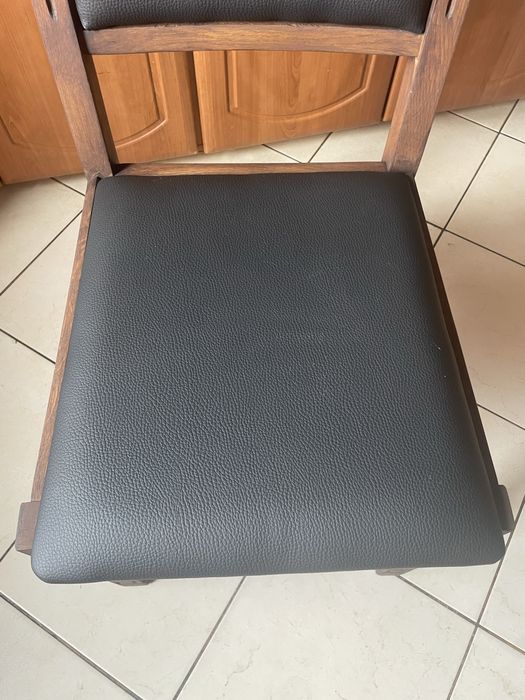 Dębowe krzesła 6 sztuk