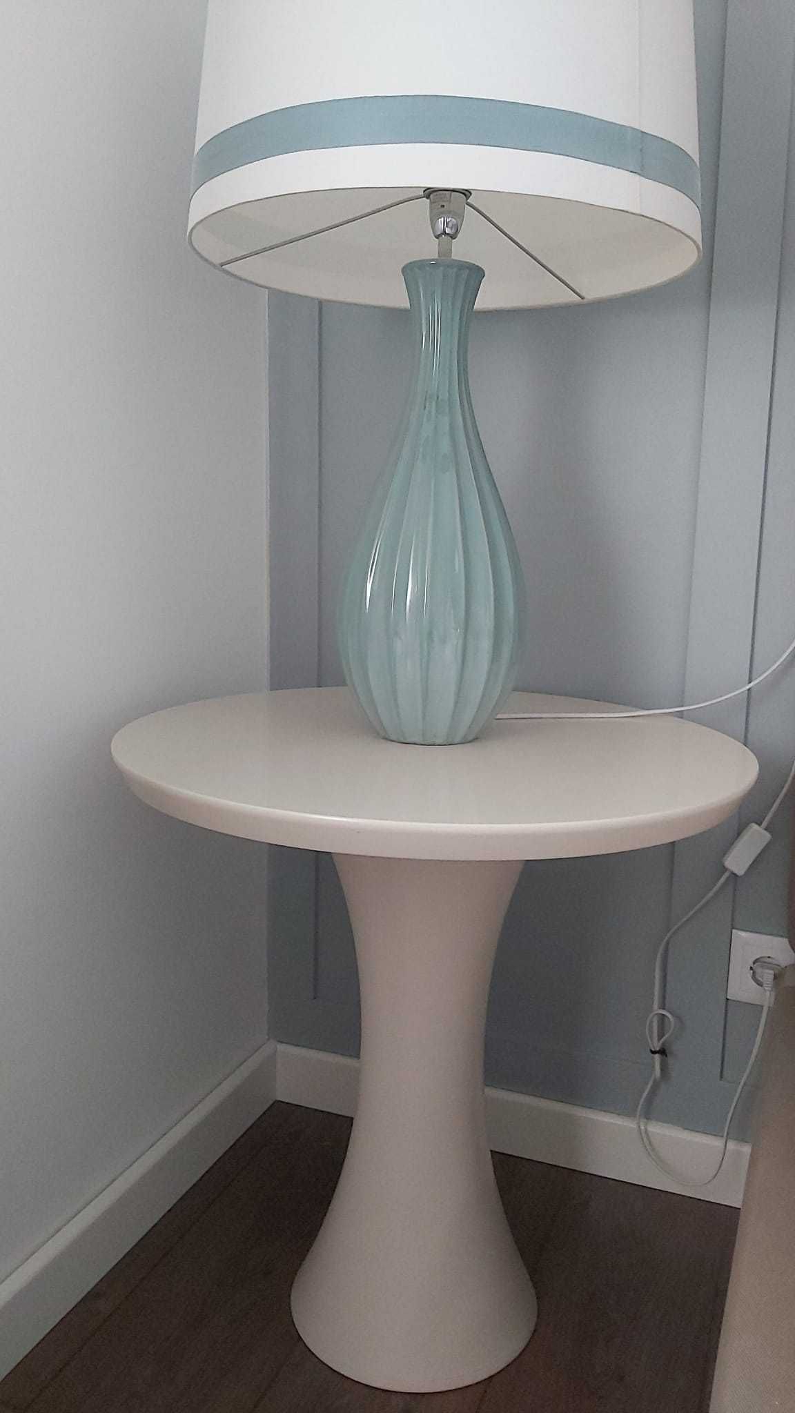 Mesa de apoio branca como nova !