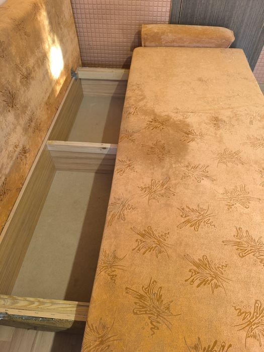 Диван евро книжка в гарному стані.!!