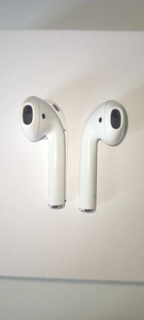 Air pods 1 на запчасти