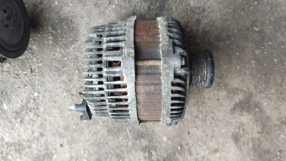Alternator Megane III laguna III vel satis 2.0 dCi