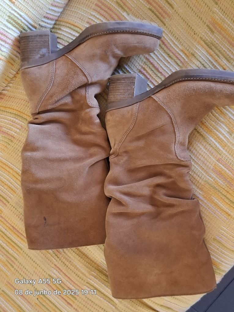 Botas de senhora em camurça -37