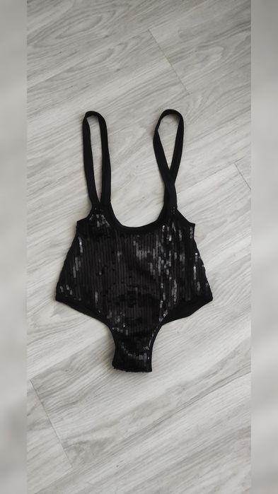 Трусики на підтяжках