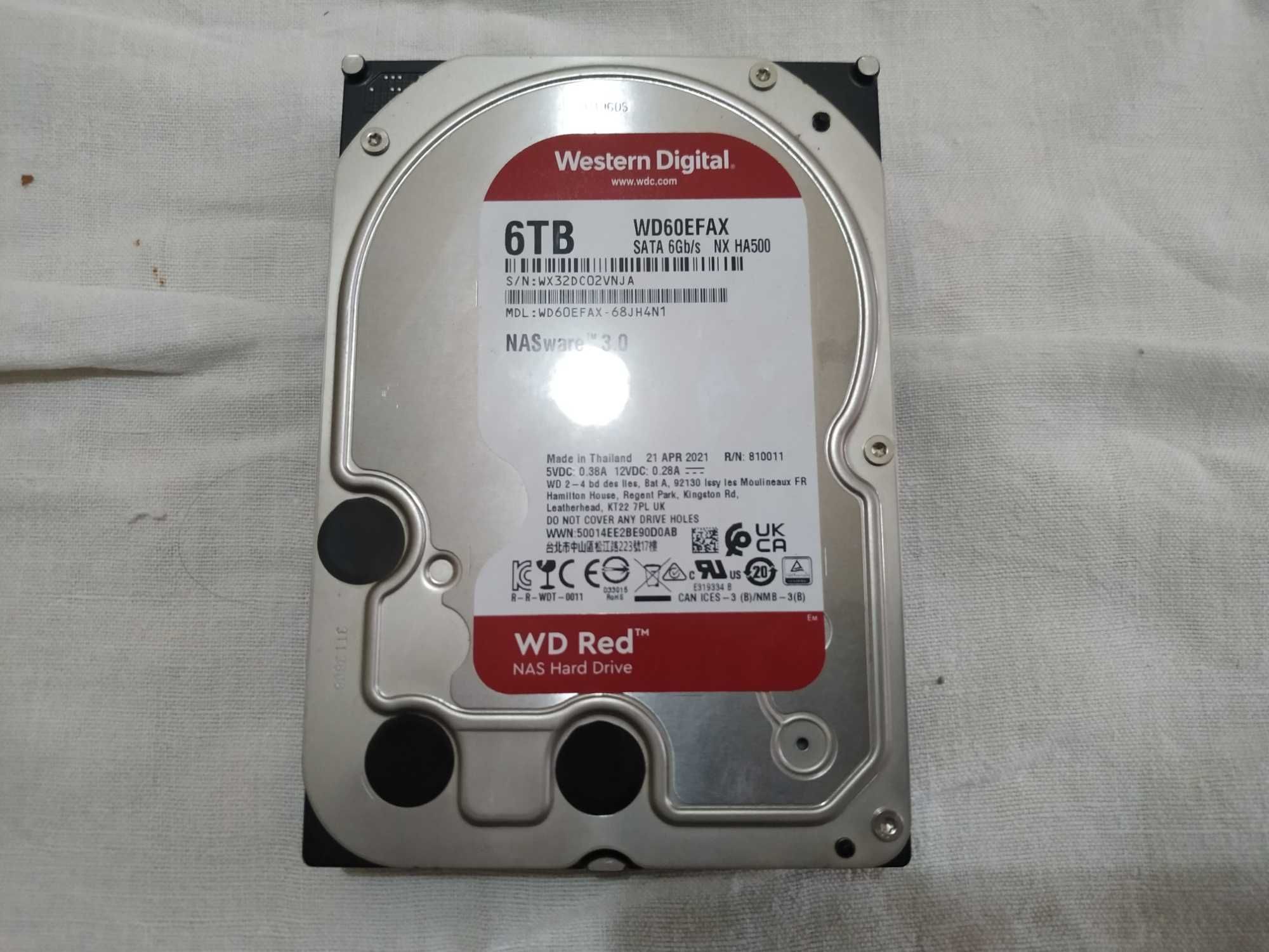 WD Red 6 TB 5400 RPM (WD60EFAX) – HDD NAS, Excelente Estado