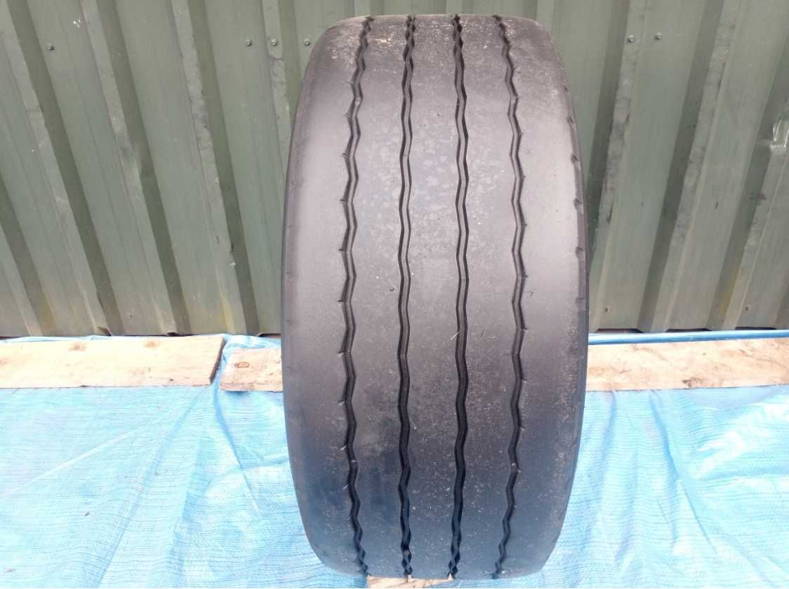 Opona Bridgestone 385/55 R - 22.5 22,5 R 168