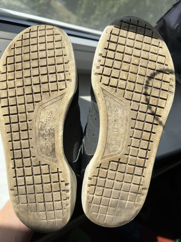 Кросівки Skechers 36 розмір