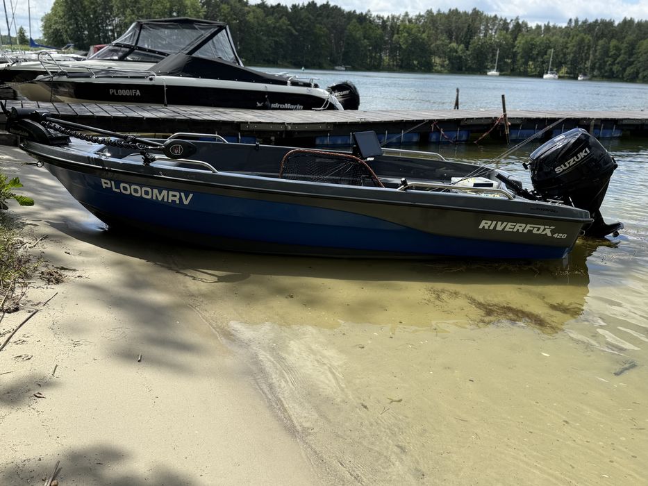 Łódka Riverfox 420 prawie nowa.