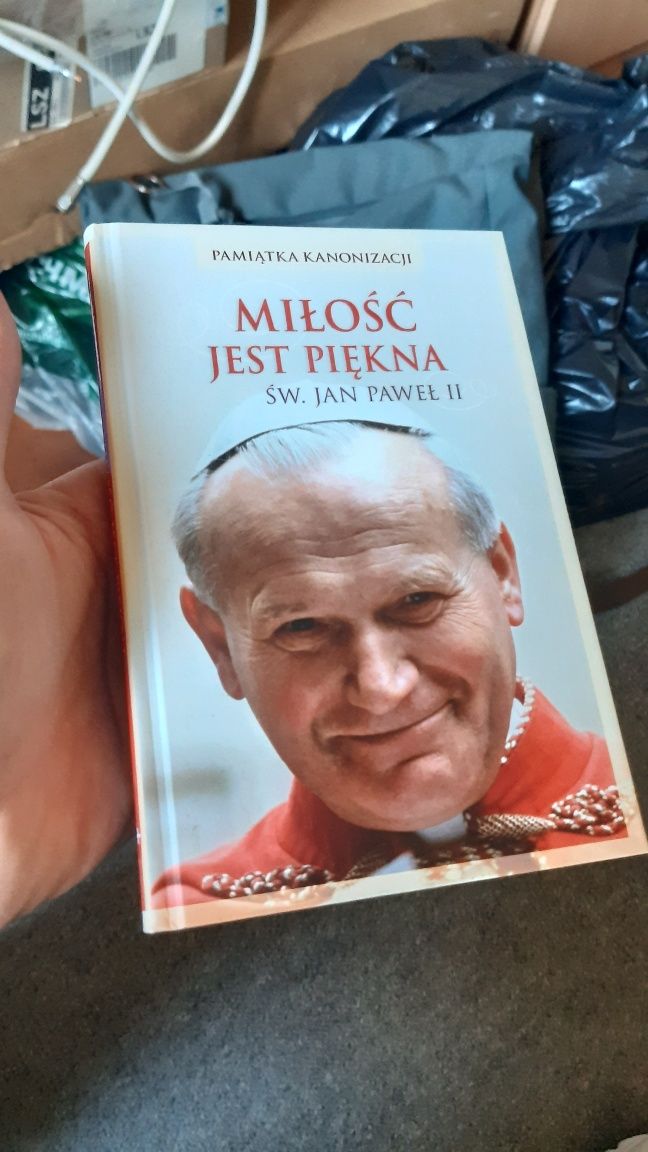 Jan Paweł II Miłość jest piękna książka ksiazeczka