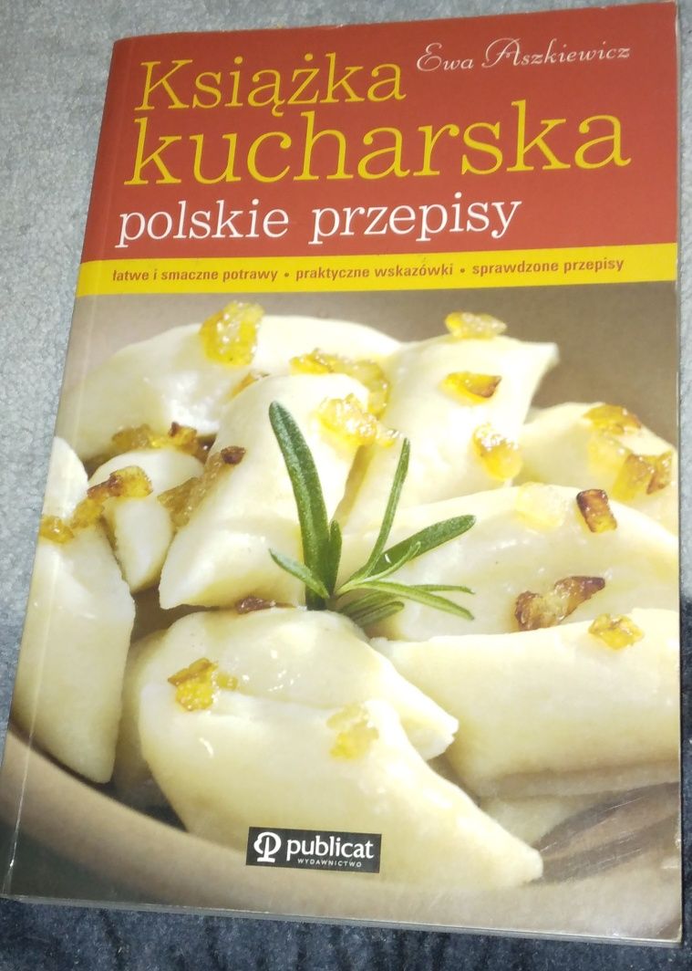 Książka kucharska, polskie przepisy - Ewa Aszkiewicz