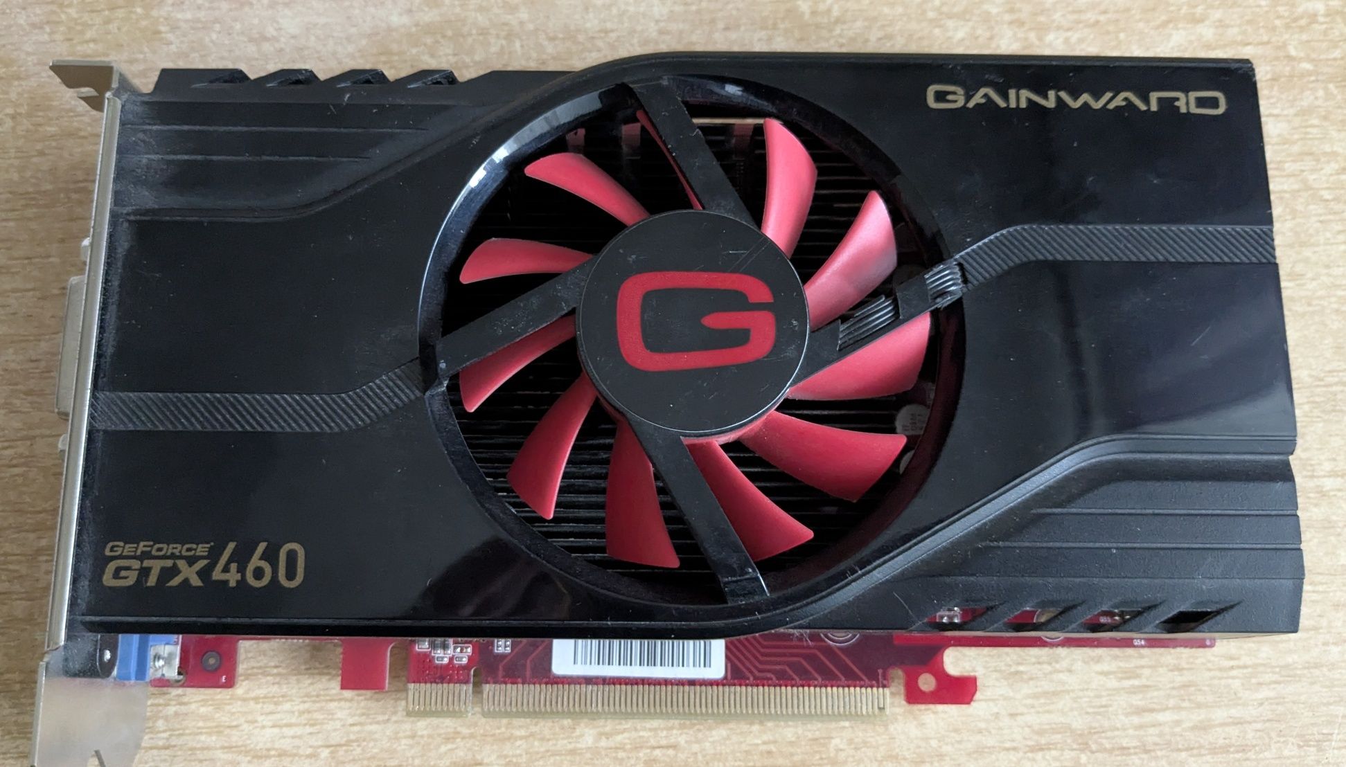 GTX 460 видеокарта PCI-E