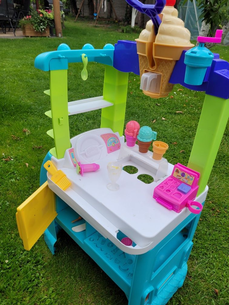 Play doh wielka lodziarnia