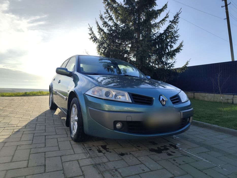 Продам автомобіль Renault Megan