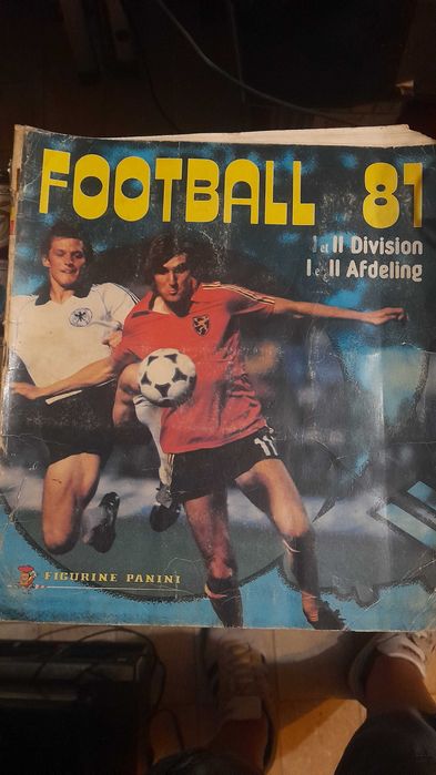 Caderneta cromos de futebol