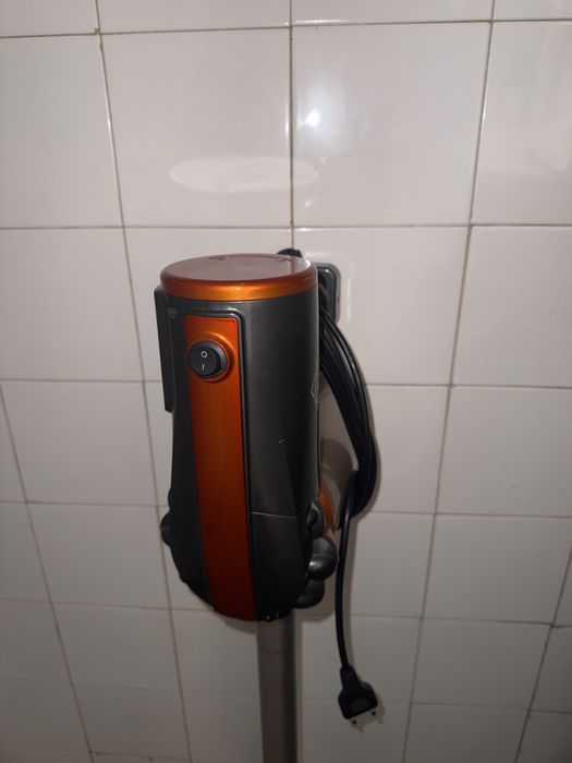 Vendo aspirador de pé