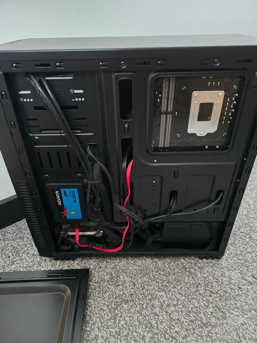 Tesla GS-300 i5-7400/GTX1050Ti/16GB/128GB+1TB