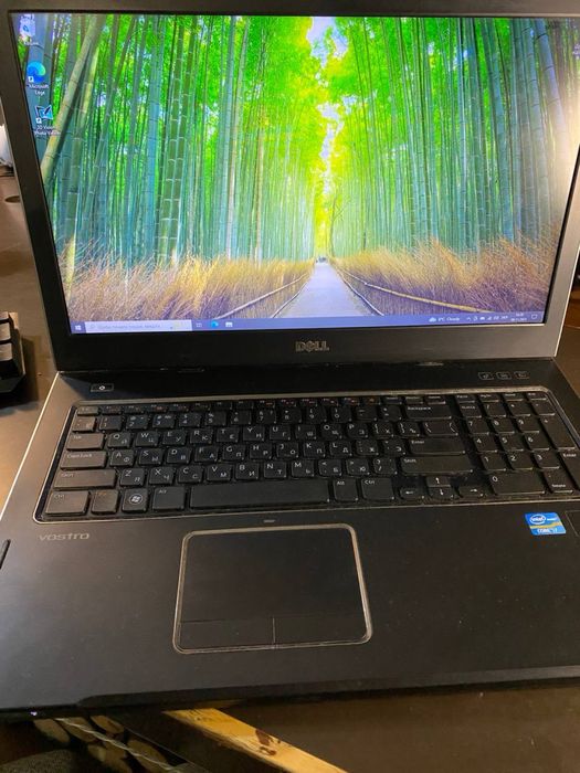 Ноутбук Dell Vostro 3750