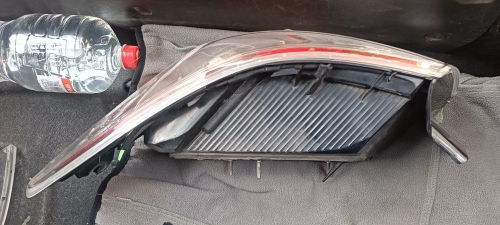 Фонарь задний внешний правый Mazda 3 2009-2012 цена договорная