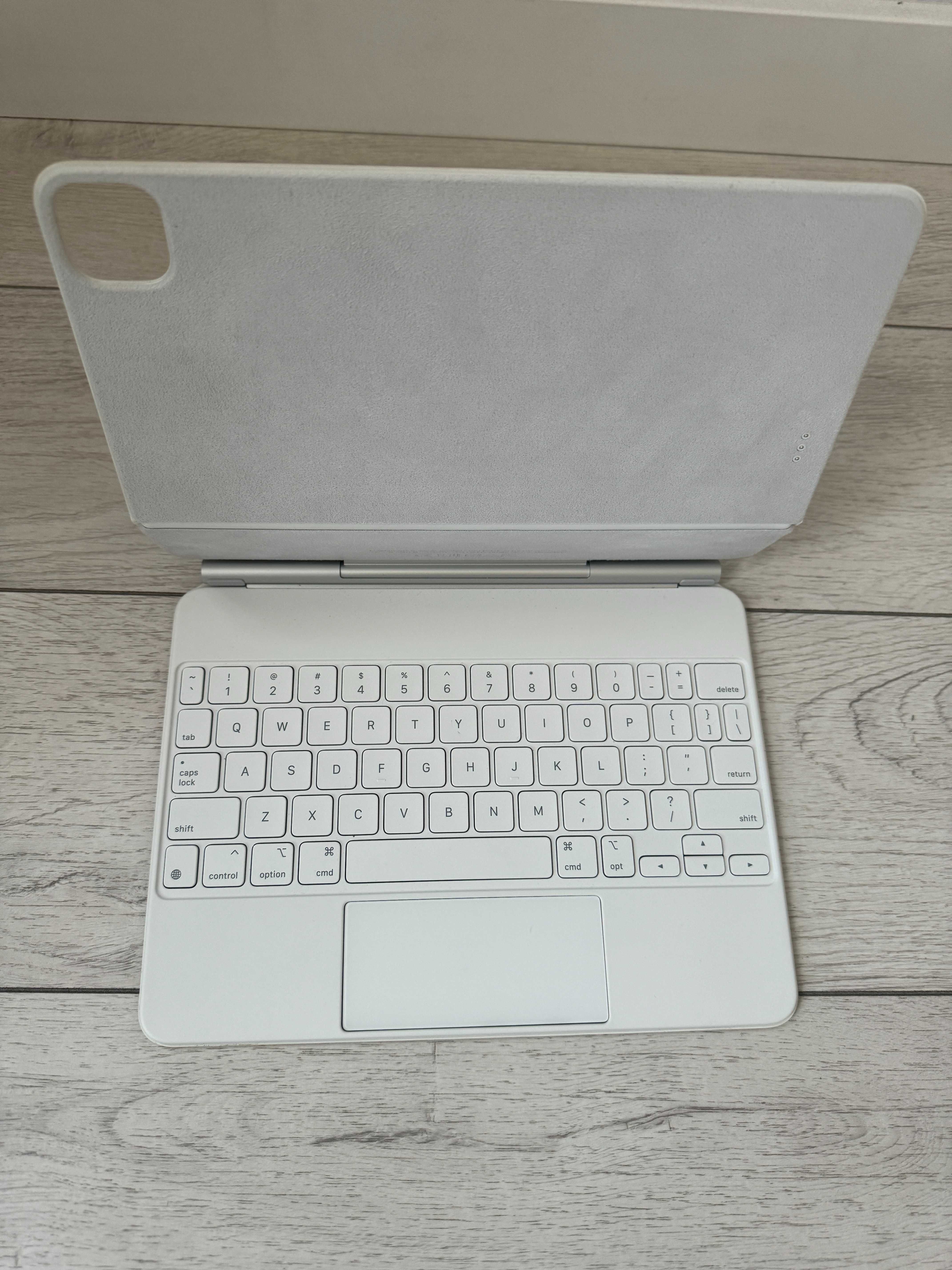 Клавіатура Magic Keyboard для iPad Pro 11 (white)