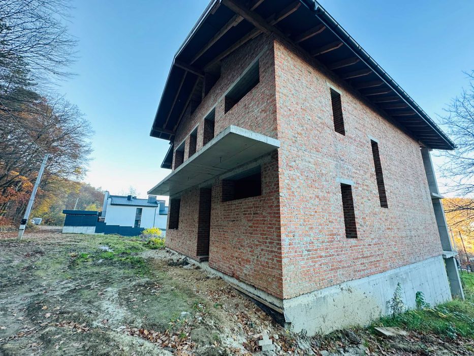 Продаж будинку Винники вул.Забава