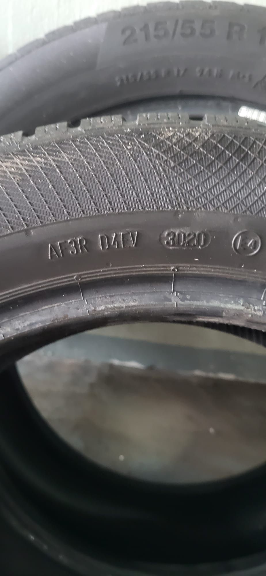 Sprzedam opony Continental 215/55 r17H