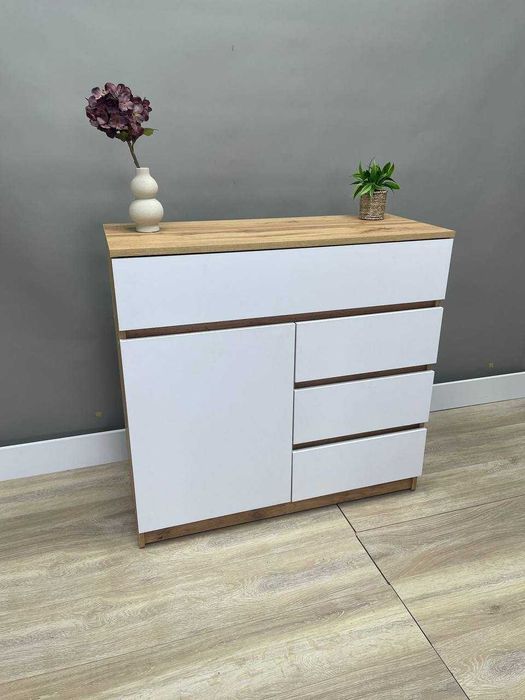 Комод шухляди і дверка,полички,в спальню,дитячу,для речей,зберігання